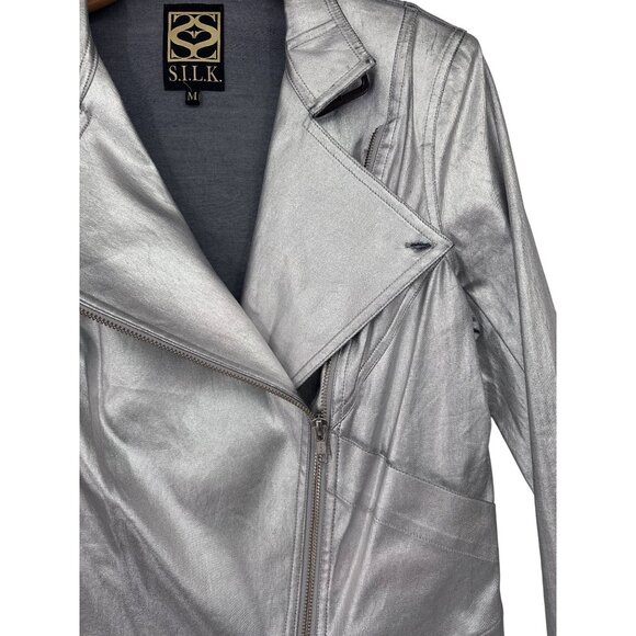 S.I.L.K. Metallic Silver Moto Jacket Women’s size Medium faux leather - Picture 3 of 10
